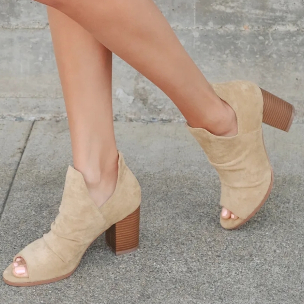 Lulus Raymay Ankle Booties Womens 11 Tan Faux Suede Cutout Peep-Toe Block Heel